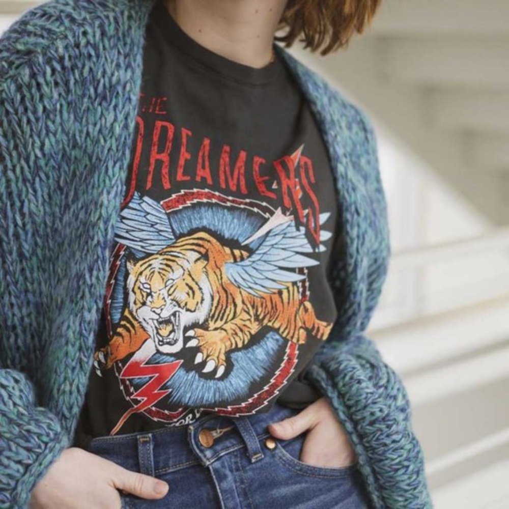 The DREAMERS Tour Tiger Wings Graphic tee black - Picture 4 of 7